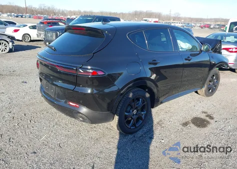 2024 Dodge Hornet R/T из США, поврежденный, VIN ZACPDFCW7R3A15454